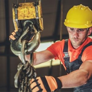 How to Become a Certified Crane Operator