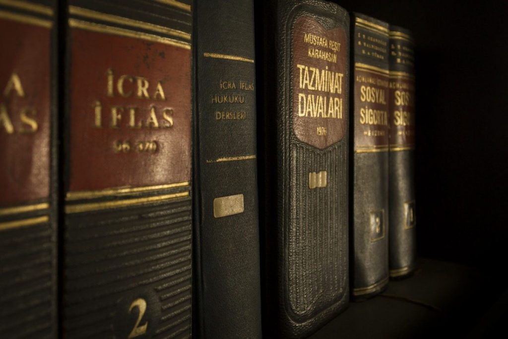 picture-of-legal-books