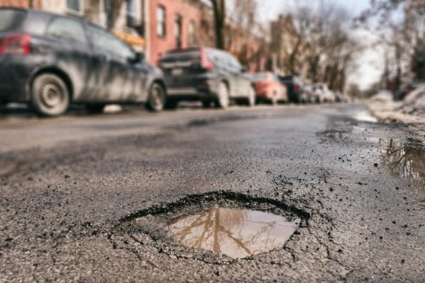 Can I File a Claim for Pothole Damage?