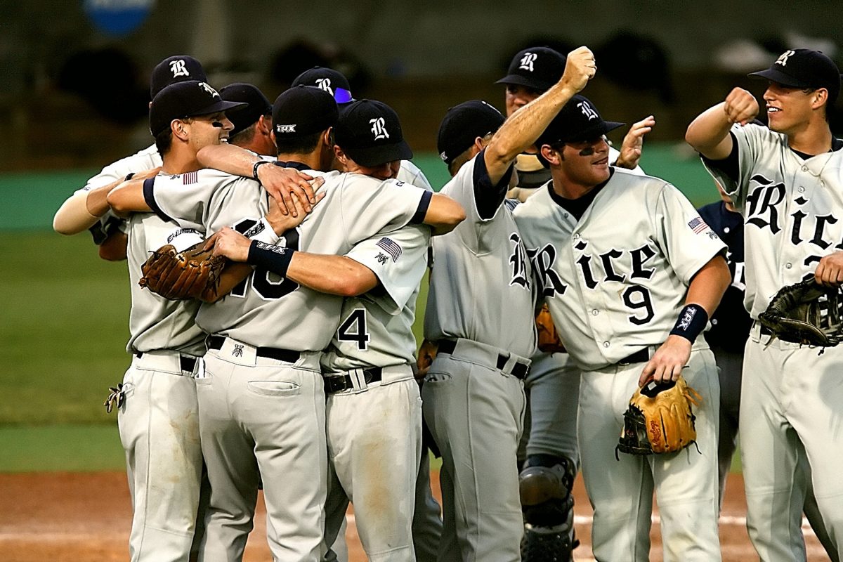group of baseball players cheering