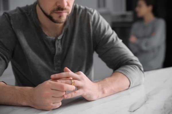 Divorce Survival Tips for Dads