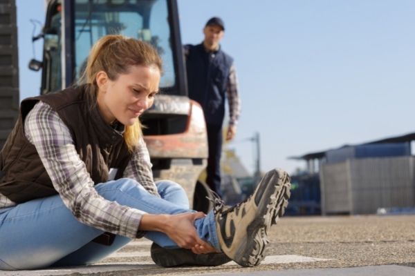 Common Warehouse Injuries and How To Prevent Them