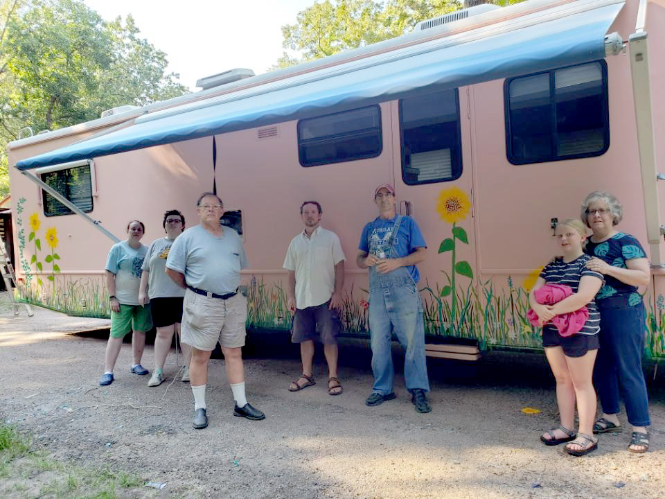 pink RV artists