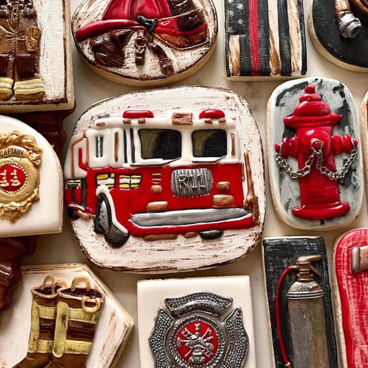 Clinton native crowned champion of Food Network’s Christmas Cookie Challenge