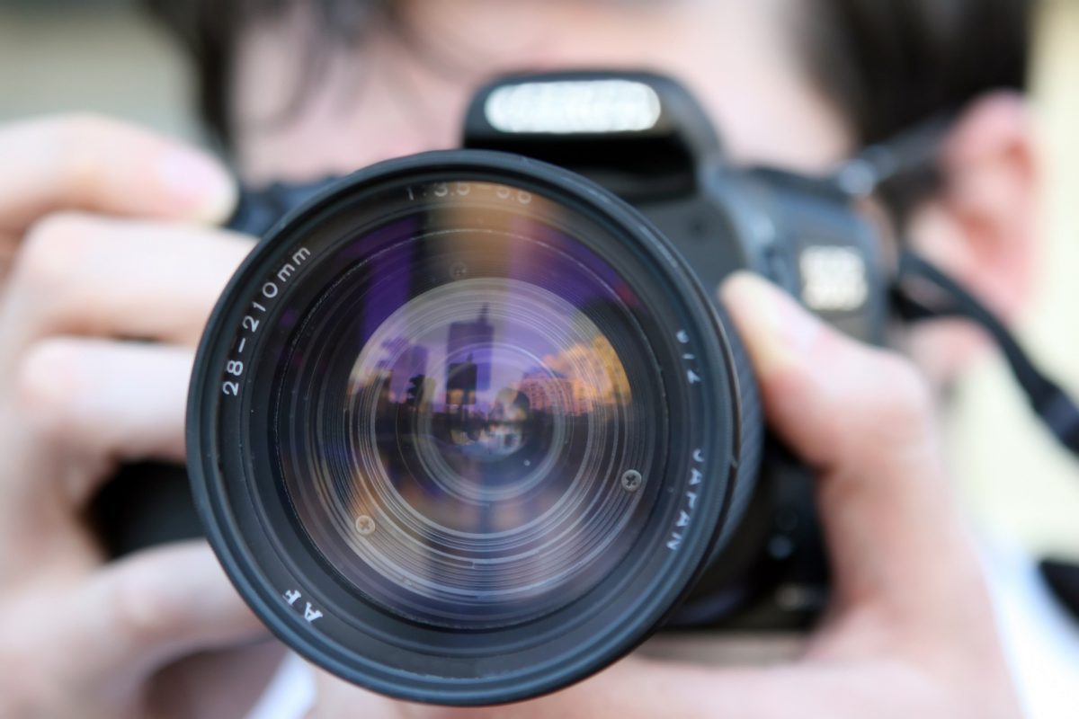 How to Become a Photographer: A Career Guide