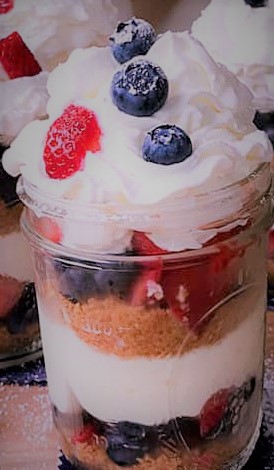 Patriotic Cupcakes in a Jar
