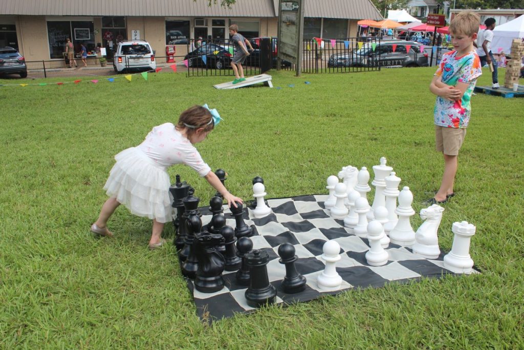 Red Brick Roads offers music, food, beer and fun August 25-26