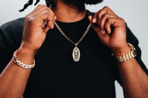 How Timeless Necklaces Elevate Your Style for Any Occasion