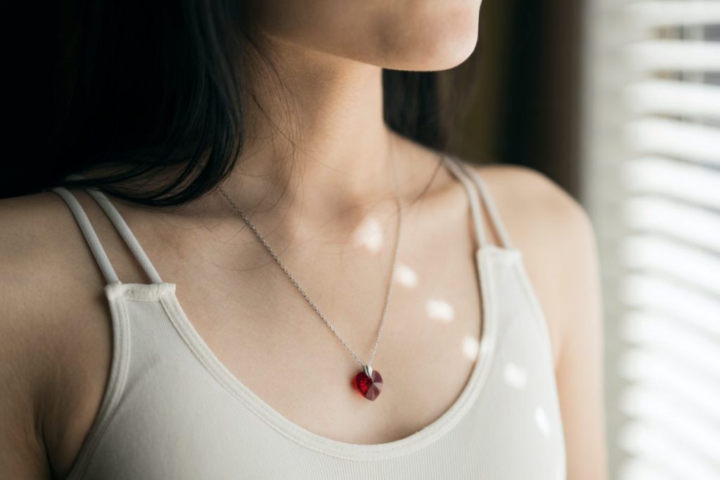 How Timeless Necklaces Elevate Your Style for Any Occasion