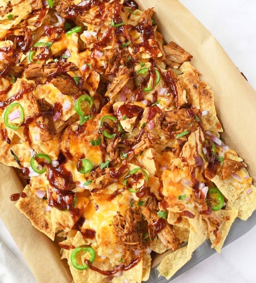 Who wouldn’t want Pulled Pork Nachos for dinner? I can’t think of anyone, including myself!