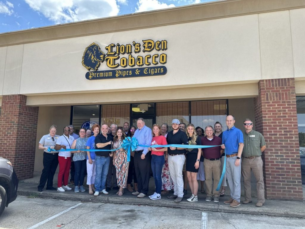 Chamber sponsors ribbon cuttings for New Directions Insurance & for