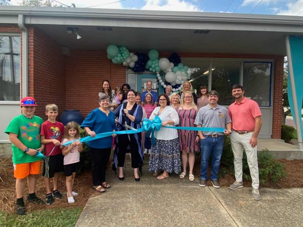 Chamber sponsors ribbon cuttings for New Directions Insurance & for