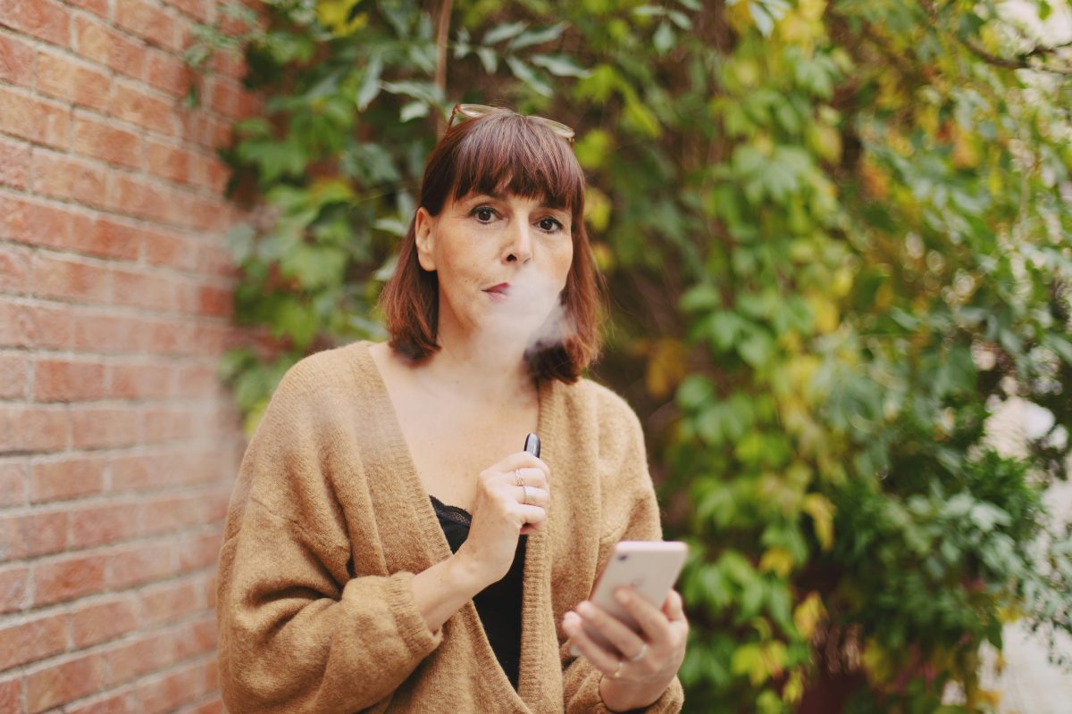 A Simpler Vape Experience: Why Choose The User-Friendly STLTH System