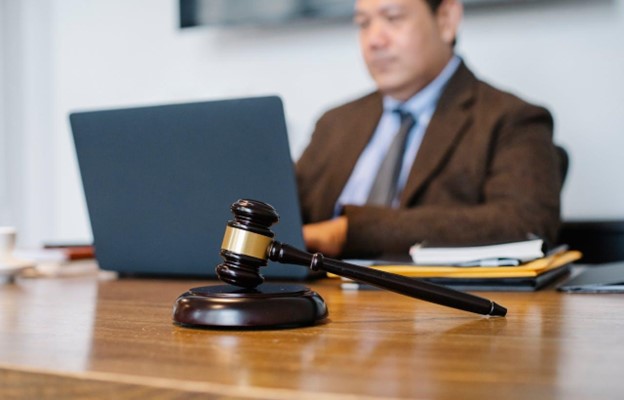 Don't Let Fault Stop You: How to Score Compensation Despite Connecticut’s Comparative Fault Rules