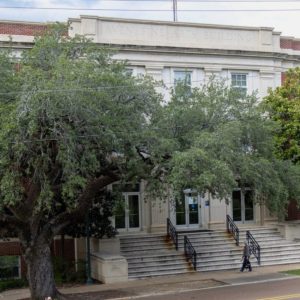 Aven Hall is home to both the Mississippi College Department of Music and the Department of Communication.