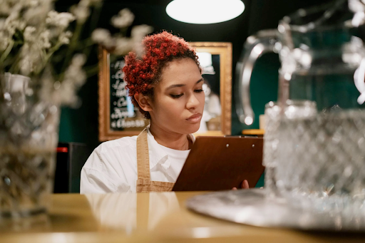 Why AI Phone Answering Systems Are the Future for Restaurants