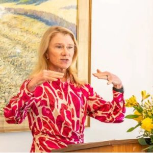 Mary Bass offers insights on developing successful business practices during the inaugural Latimer Lunch at Mississippi College.