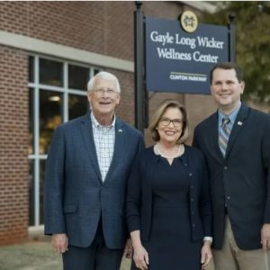 MC President Blake Thompson, right, visits with Gayle Long Wicker and her husband, U.S. Sen. Roger Wicker, shortly after the naming ceremony for the Gayle Long Wicker Wellness Center at Mississippi College Oct. 25.