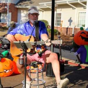 Brookdale hosts annual festival celebrating fall