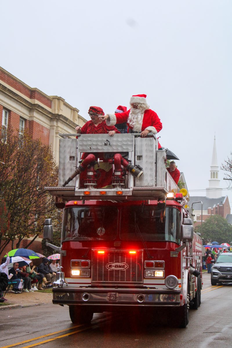 50th annual Clinton Christmas parade rolls Dec. 7