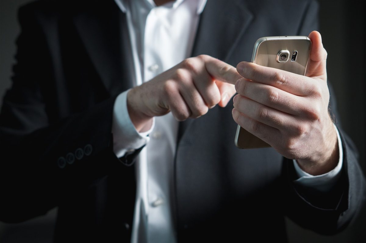 How Brokerages Manage and Correct Fat Finger Errors