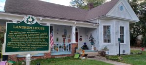 Landrum House given state historical marker