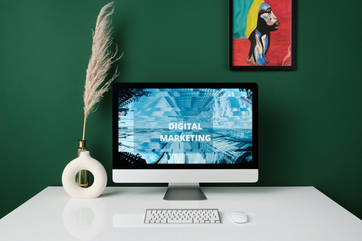 Mastering the Art of Online Marketing and Internet Marketing