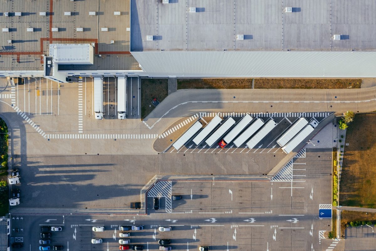 The Importance of Logistics Optimization For Sustainable Growth
