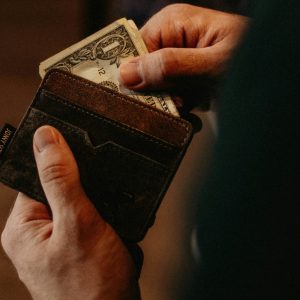 How to Spot a Roofing Scam and Find a Trustworthy Roofing Company?