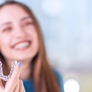 How Do Invisalign Aligners Improve Dental Health and Confidence?