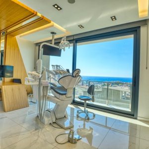 What Sets a Great Dental Center Apart? Key Factors to Look For