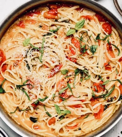One Pan Pasta literally takes minutes to compile and cook. With a side of garlic bread and a green salad, dinner is served in less than 30 minutes.