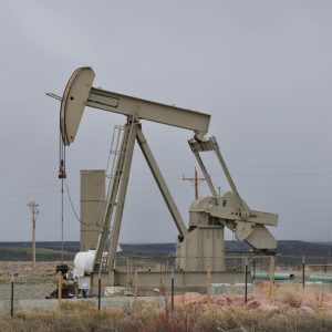 What Oil Field Workers Need to Know About Workplace Hazards