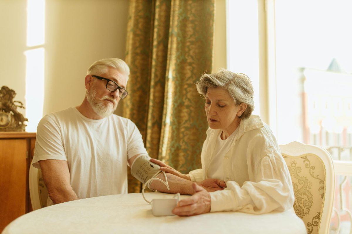 The Essential Differences Between Private Duty Nursing and Home Health Care