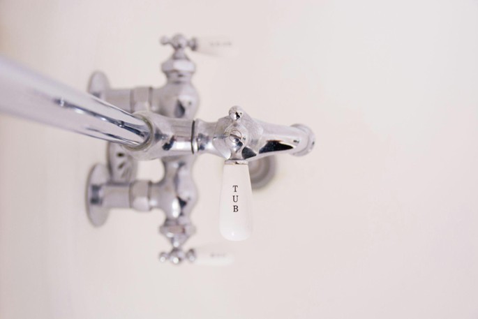 tub faucet knob