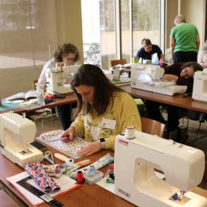 Quilters show up in droves for newly-formed Clinton Quilters group