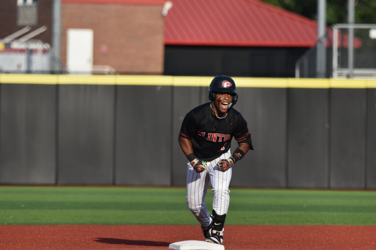 Josef Walker had a 2 RBi Double at Hernado