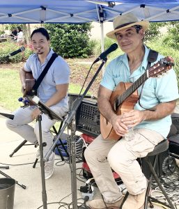 Leo Moreira and Carlos Calabrese performing at Friday Nights at Milepost 89 