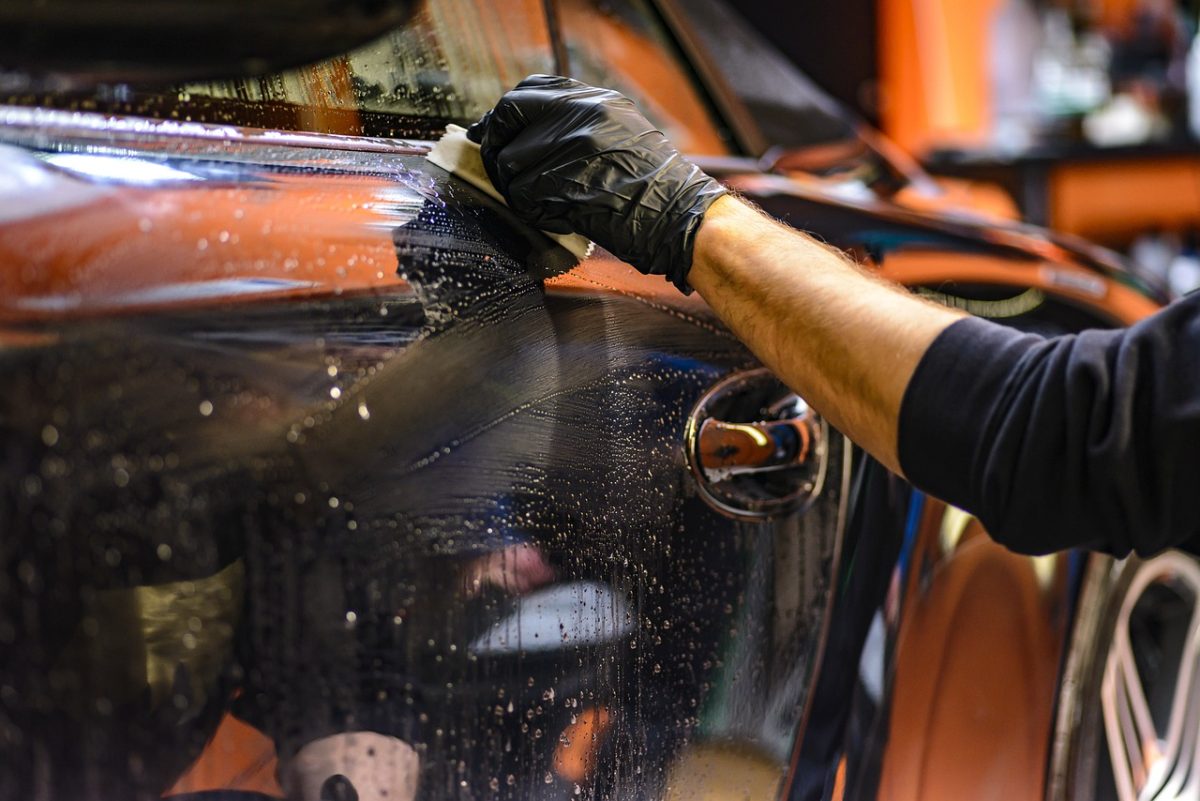 Car Detailing Tips for a Showroom-Level Gloss