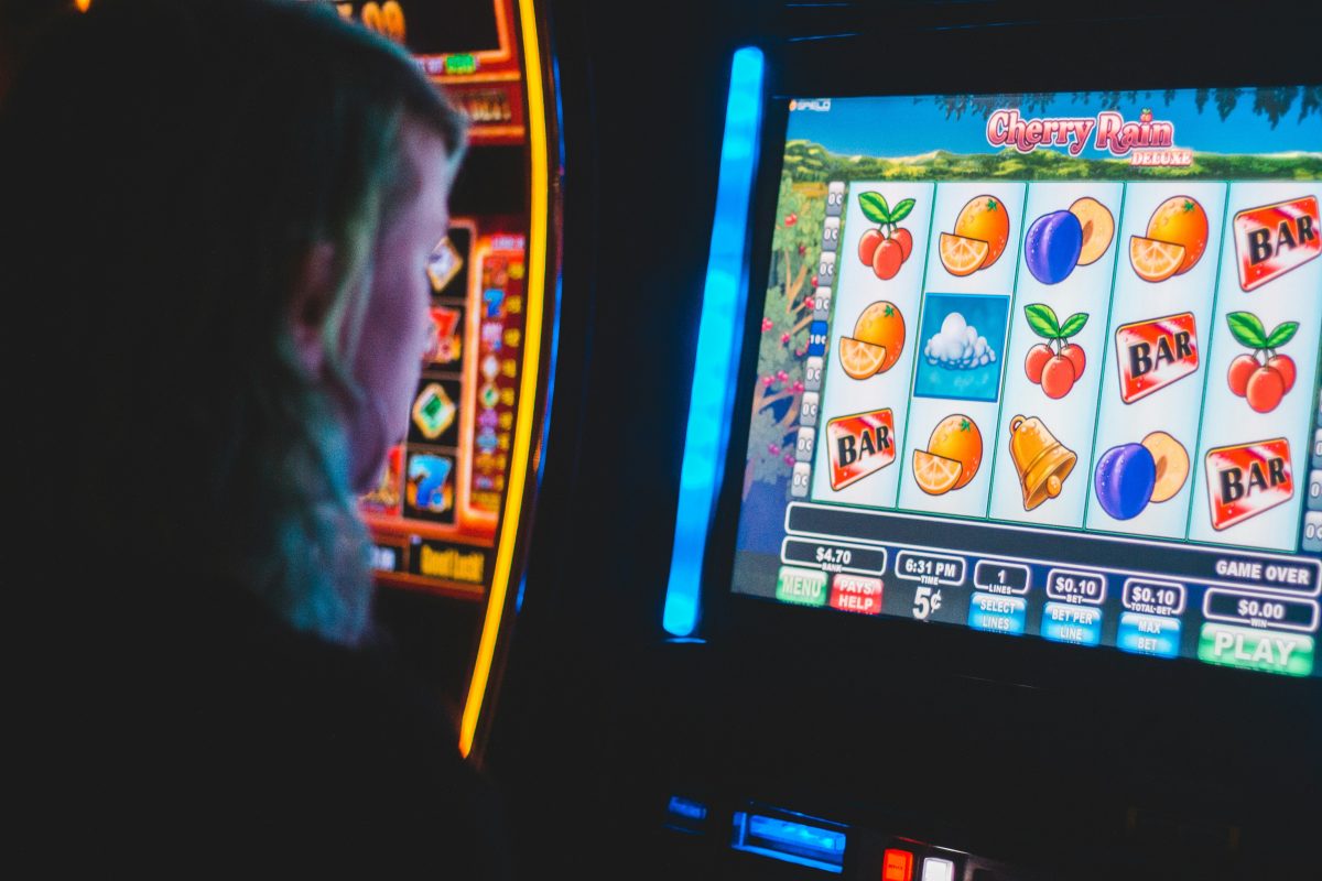 Understanding How Online Slots Really Work