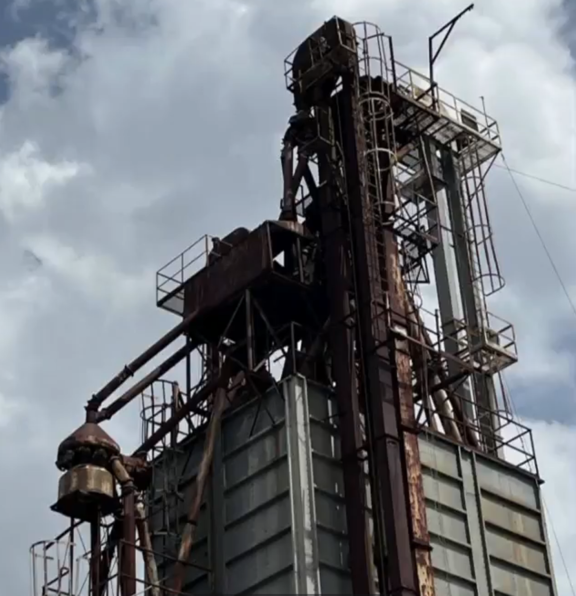 Board approves demolition of iconic mill