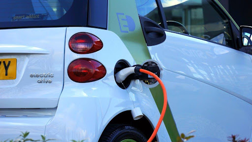 How EV Technology is Changing the Future of Transportation