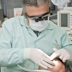 Root Canal Treatment vs. Tooth Extraction: What’s the Better Option?