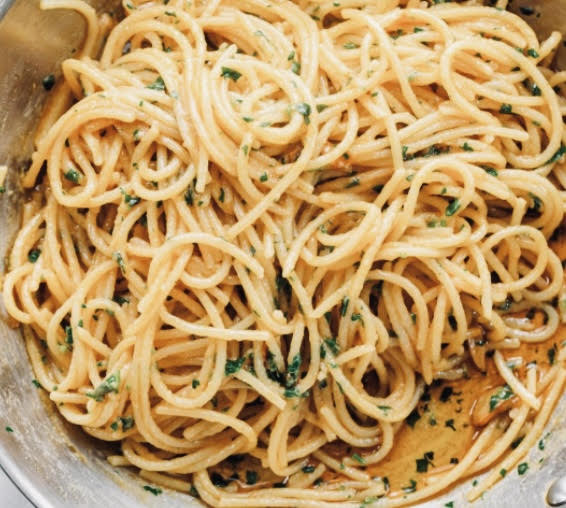 Spicy-Butter Spaghetti is the perfect quick and easy pasta meal, especially when the butter is made ahead and refrigerated. All that’s left is to add cooked pasta and make an easy cream sauce.