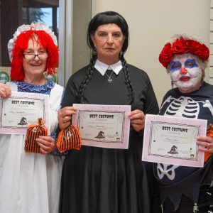 Living Young hosts costume contest, game show