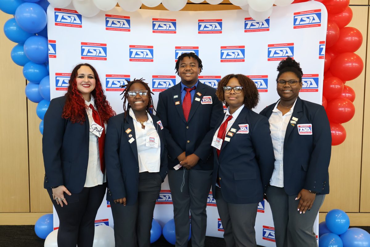 Pictured (l to r) are Alina Leszczynska, Denver Williams, Matthew Slaughter, Kylah Hunter and Jalisa Jackson. The group won second place in on-demand video.