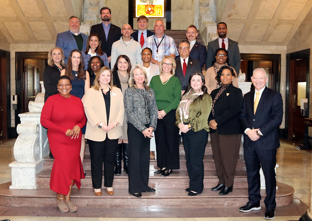 Secoy completes Mississippi LEAD program