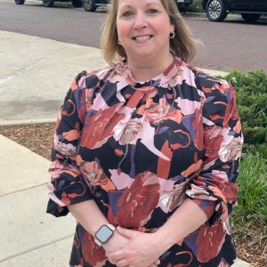 Randi Jarnigan has been named the director of the Clinton Visitor Center.