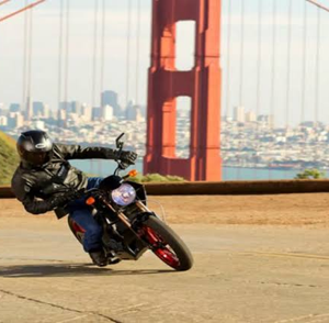 Motorcyclist making an evasive maneuver to avoid a vehicle in Spring Hill