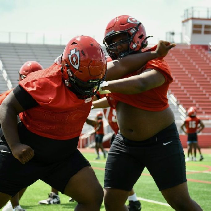 1-DEFENSE-2026ArrowFootball_DSC_0514